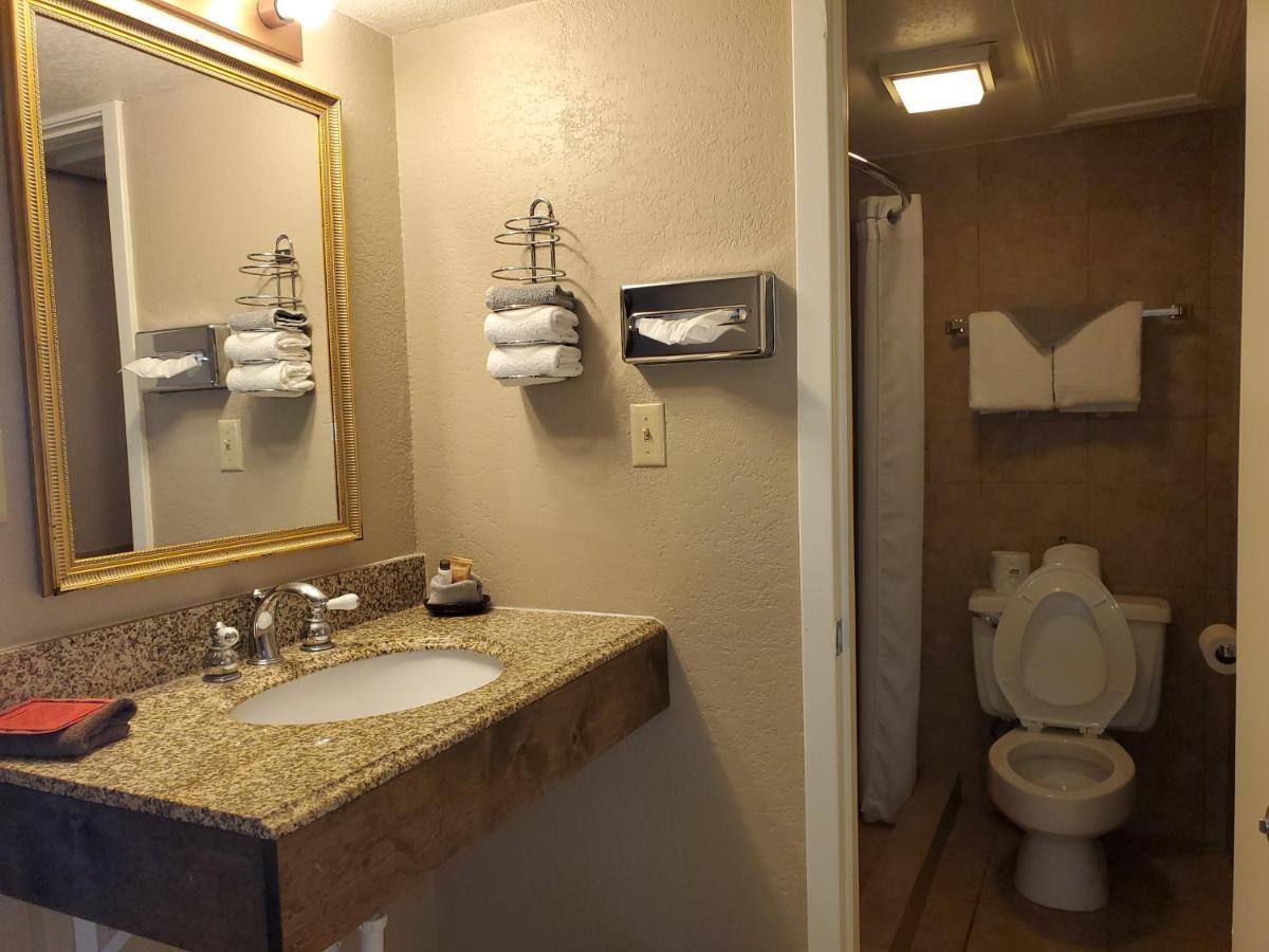 Kansas Country Inn Oakley Luaran gambar