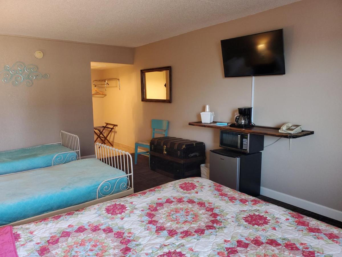 Kansas Country Inn Oakley Luaran gambar