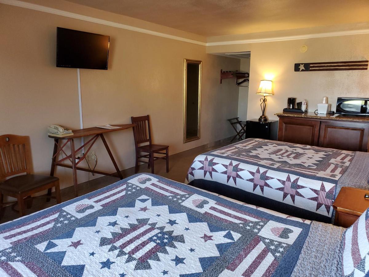 Kansas Country Inn Oakley Luaran gambar
